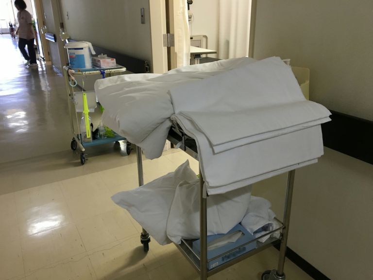 大阪で話題の舌側矯正見えない美しさを手に入れる秘密の治療法